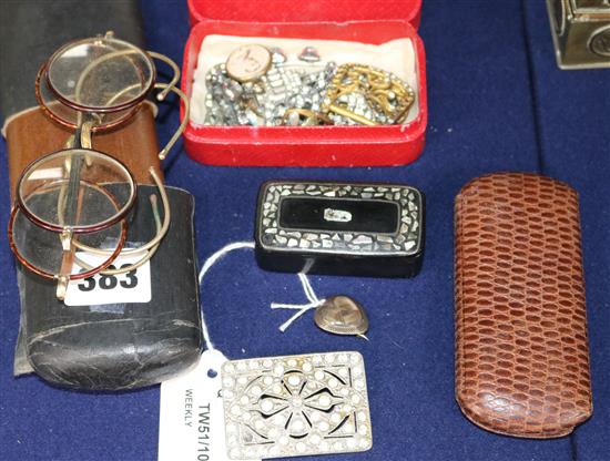 A memorial brooch with hairpiece, various paste-set clips and brooches, wire-rimmed and folding spectacles, papier mache snuff box etc